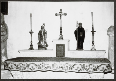 C.3.2.26.1.1.005. Église Saint-Thomas, statuettes de Saint Vrain et Saint Marcoul (French) thumbnail