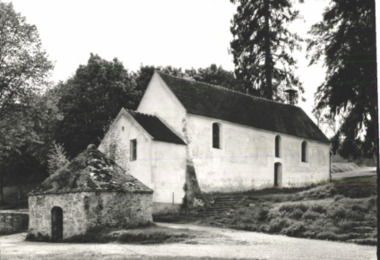 La chapelle Sainte-Aubierge et la source la vignette