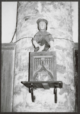 F.2.1.04.1.1.002. Statue de Saint Crépinien (French) thumbnail
